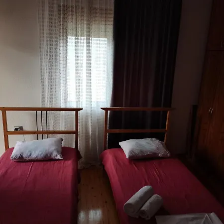 Xhoxho Guest house