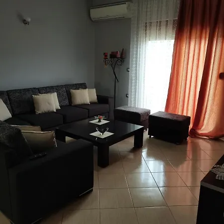 Xhoxho Guest house